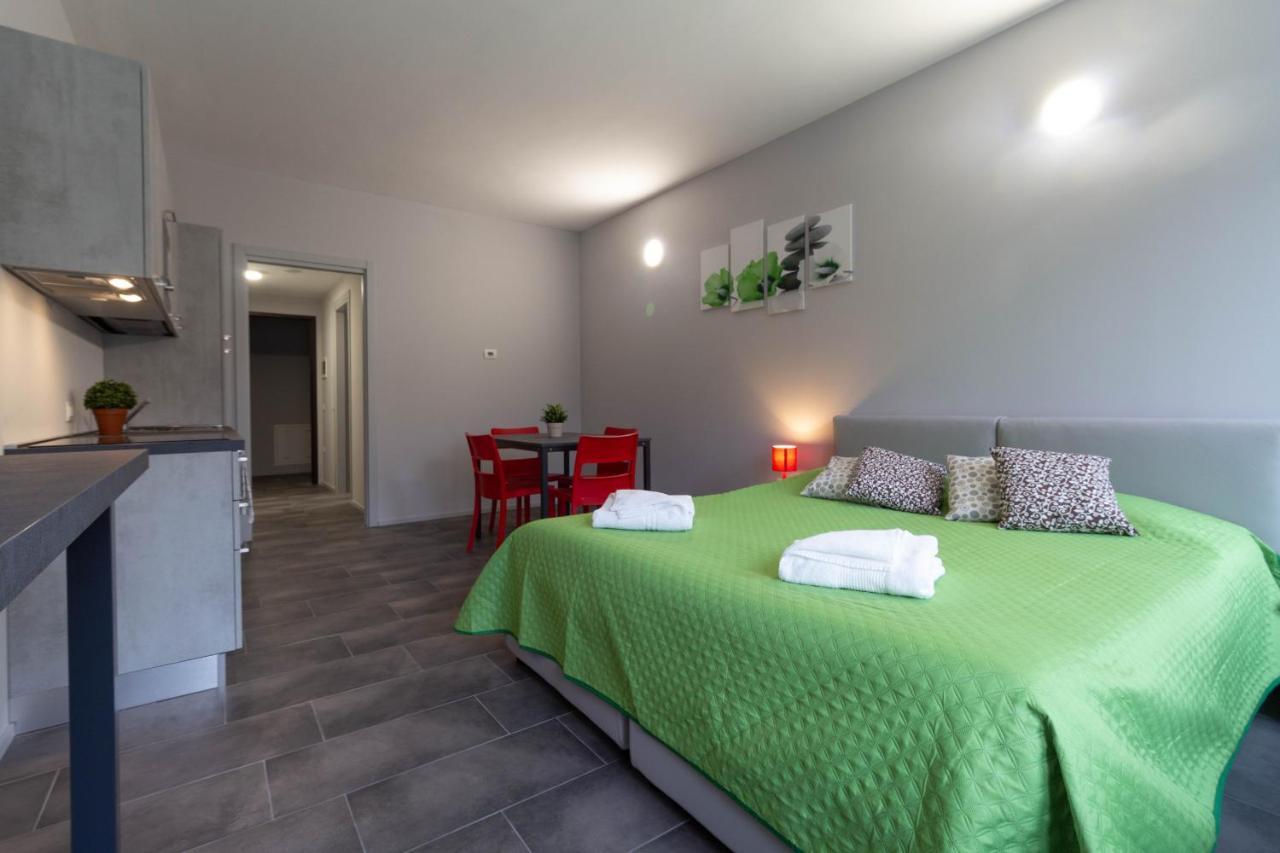 Appartamento Lime - Affitti Brevi Italia Lecco Exteriér fotografie
