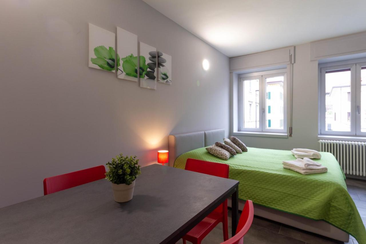 Appartamento Lime - Affitti Brevi Italia Lecco Exteriér fotografie